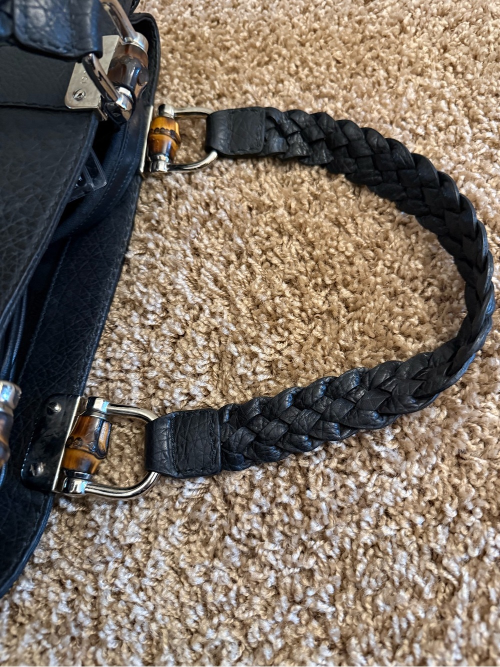 Classic Gucci Black Leather Tote Bag with Braided Handles and bamboo detail - Picture 4 of 11